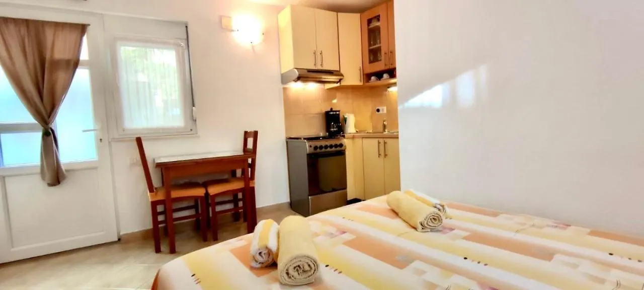Dinka Apartment Trogir